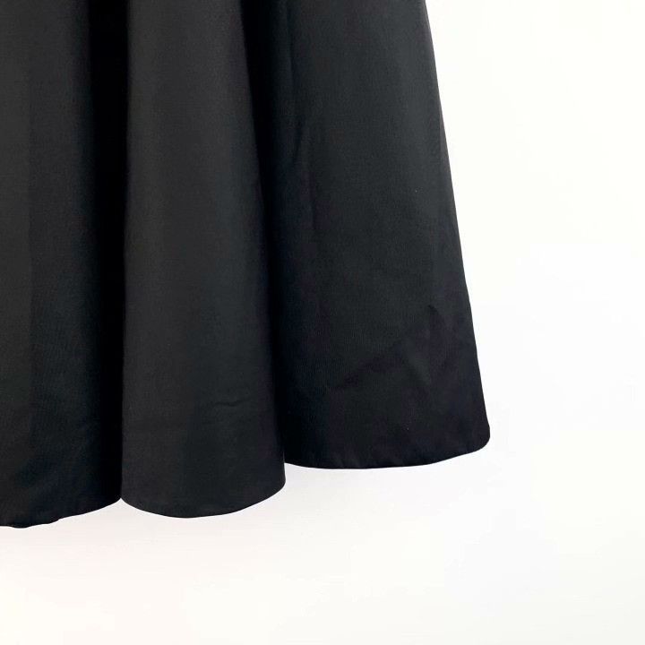 Prada Prada 2023 Black Triangle Logo Casual Midi Skirt Size 36" / US 14 / IT 50 - 4 Thumbnail