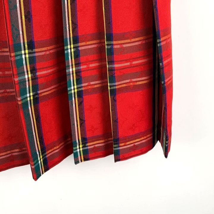 Louis Vuitton Louis Vuitton Red Check Wool Pleated Skirt Size 34" / US 12 / IT 48 - 4 Thumbnail