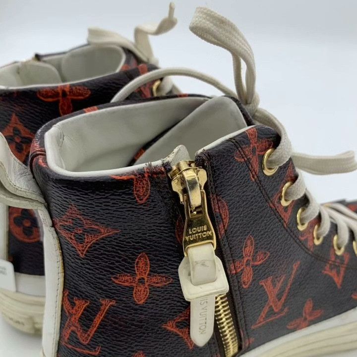 Louis Vuitton Louis Vuitton Stellar Monogram High-Top Sneakers Size US 5 / IT 35 - 9 Thumbnail