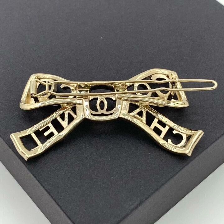 Chanel Chanel Gold Bow Diamond Hair Clip Size ONE SIZE - 2 Thumbnail