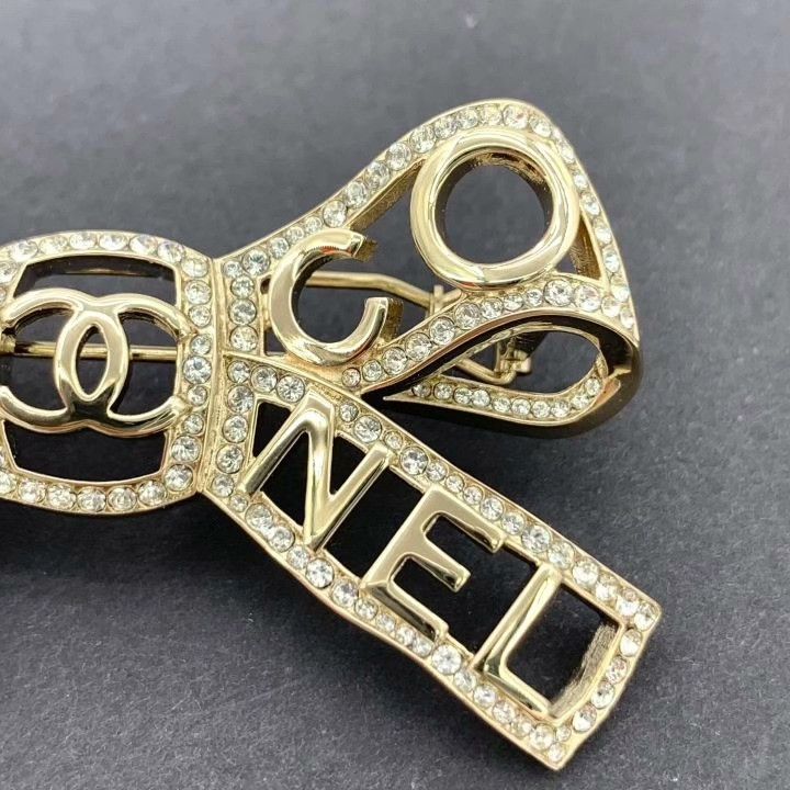 Chanel Chanel Gold Bow Diamond Hair Clip Size ONE SIZE - 4 Thumbnail