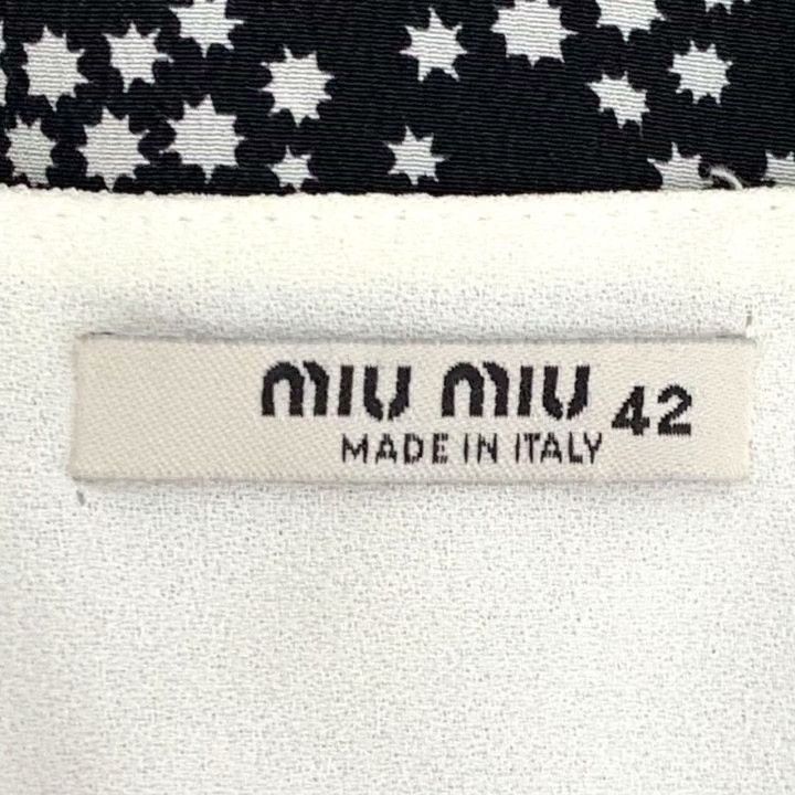 Miu Miu Miu Miu Black Star Print Silk V-Neck Dress Size M / US 6-8 / IT 42-44 - 5 Thumbnail