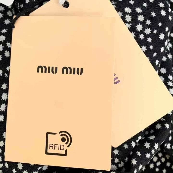 Miu Miu Miu Miu Black Star Print Silk V-Neck Dress Size M / US 6-8 / IT 42-44 - 9 Thumbnail