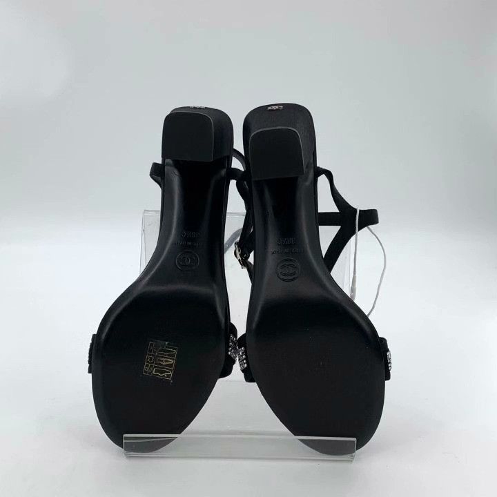 Chanel Chanel Bow Rhinestone Block Heel Sandals Size US 7.5 / IT 37.5 - 5 Thumbnail