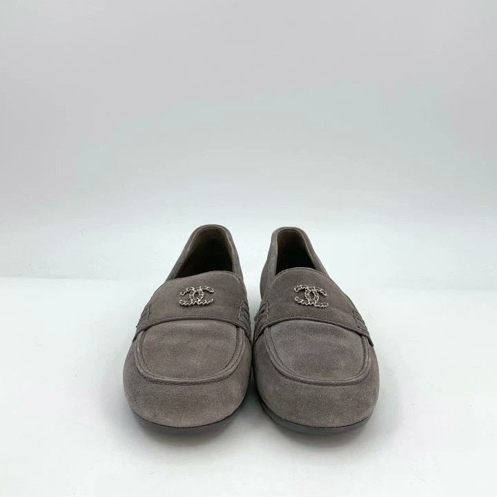 Chanel Chanel Gray CC Suede Slip-On Loafer Flat Size US 5.5 / IT 35.5 - 3 Thumbnail