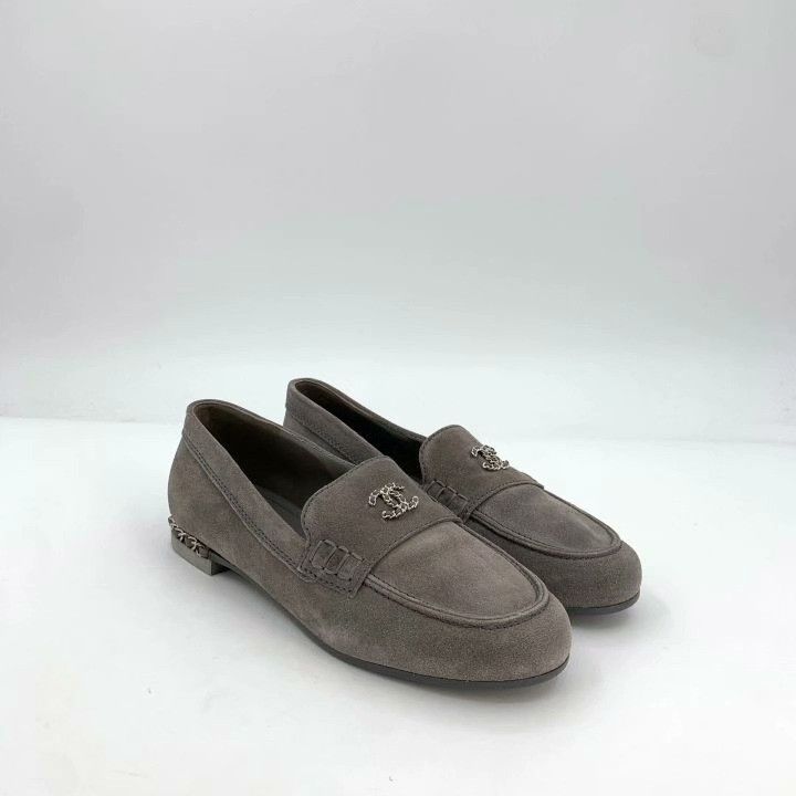 Chanel Chanel Gray CC Suede Slip-On Loafer Flat Size US 5.5 / IT 35.5 - 2 Thumbnail