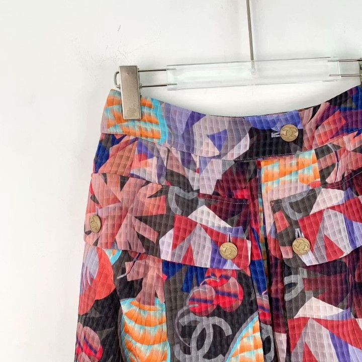 Chanel Chanel Logo Print Silk Casual Skirt Size 36" / US 14 / IT 50 - 3 Thumbnail