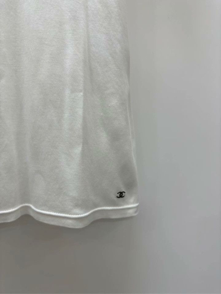 Chanel Chanel White Embroidered Cotton Short-Sleeve T-Shirt Size XXS / US 00 / IT 34 - 3 Thumbnail