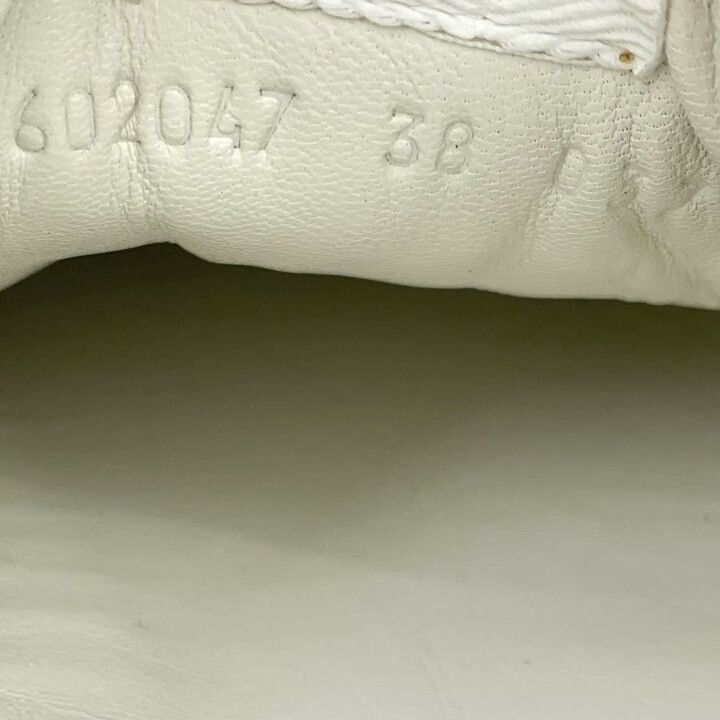 Gucci Gucci White Logo Lace-Up Sneakers Size US 7 / IT 37 - 6 Thumbnail