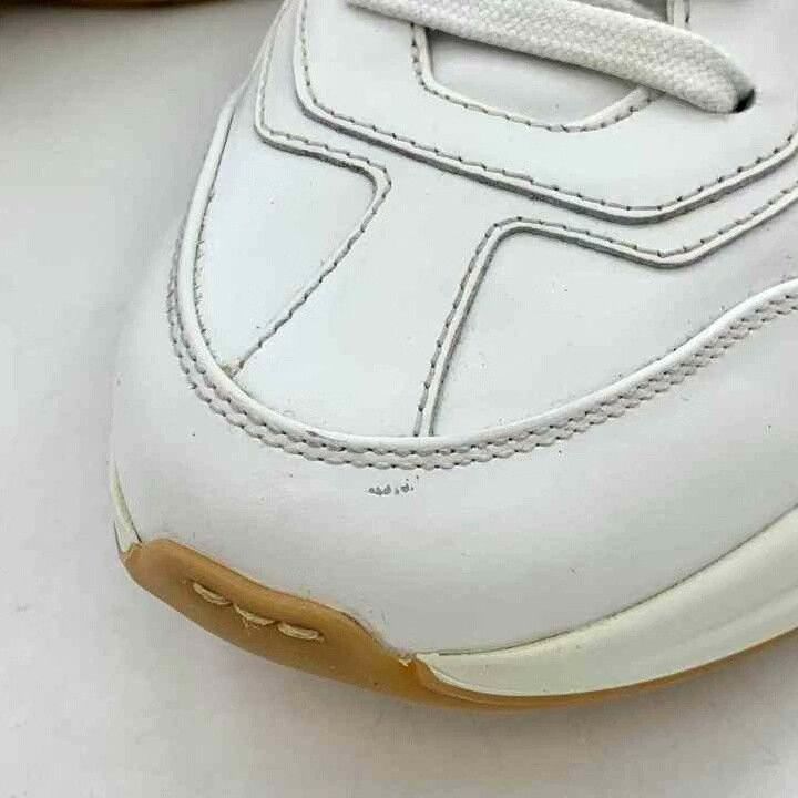 Gucci Gucci White Logo Lace-Up Sneakers Size US 7 / IT 37 - 8 Thumbnail