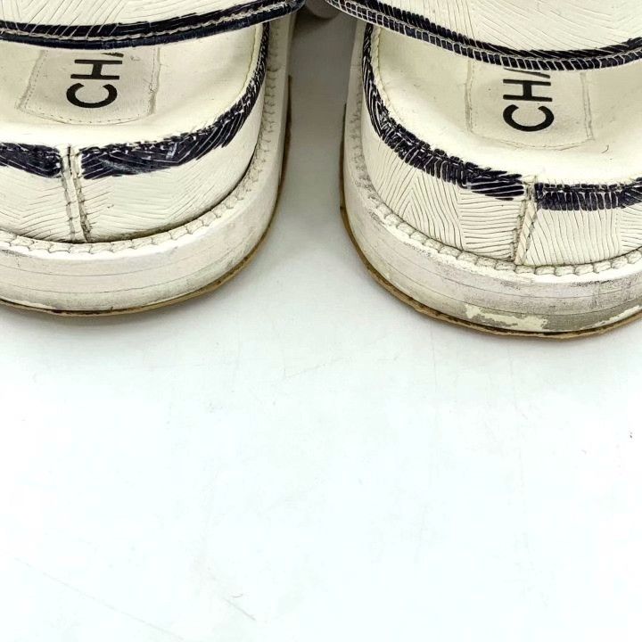 Chanel Chanel Logo Velcro Open-Toe Flat Sandals Size US 7 / IT 37 - 8 Thumbnail