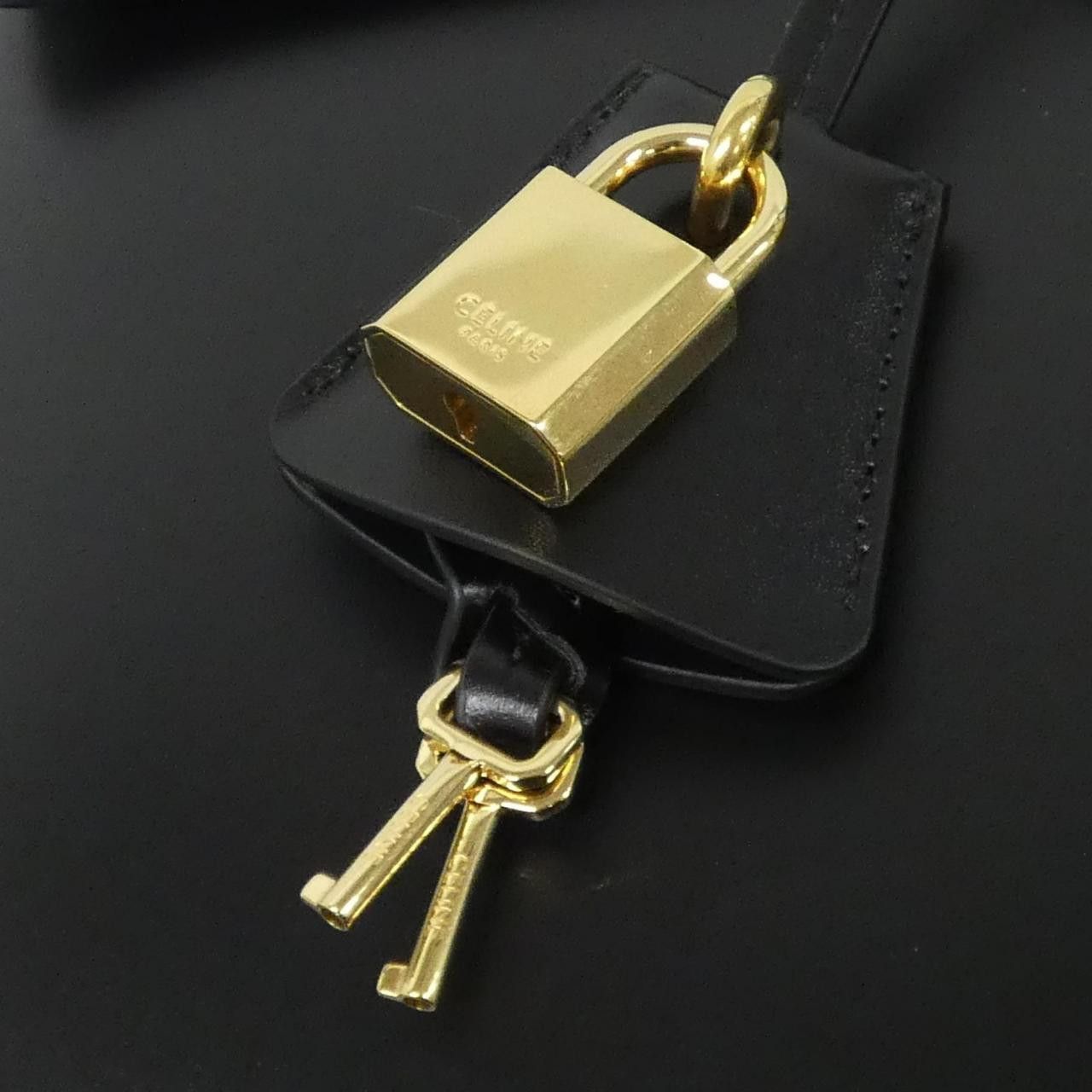 Celine Celine Celine 16 Medium Calf Handbag Leather Crossbody Bag 187373BEY DUTY FREE for USA Size ONE SIZE - 4 Thumbnail