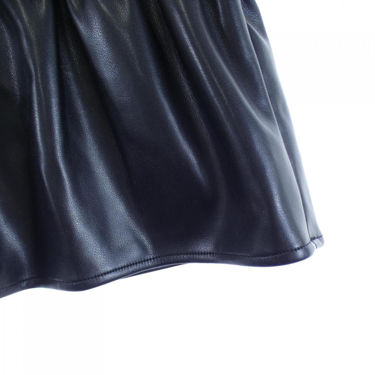 Other Other ANN ANDLMAN Shorts Others Shorts DUTY FREE for USA Size ONE SIZE - 6 Thumbnail