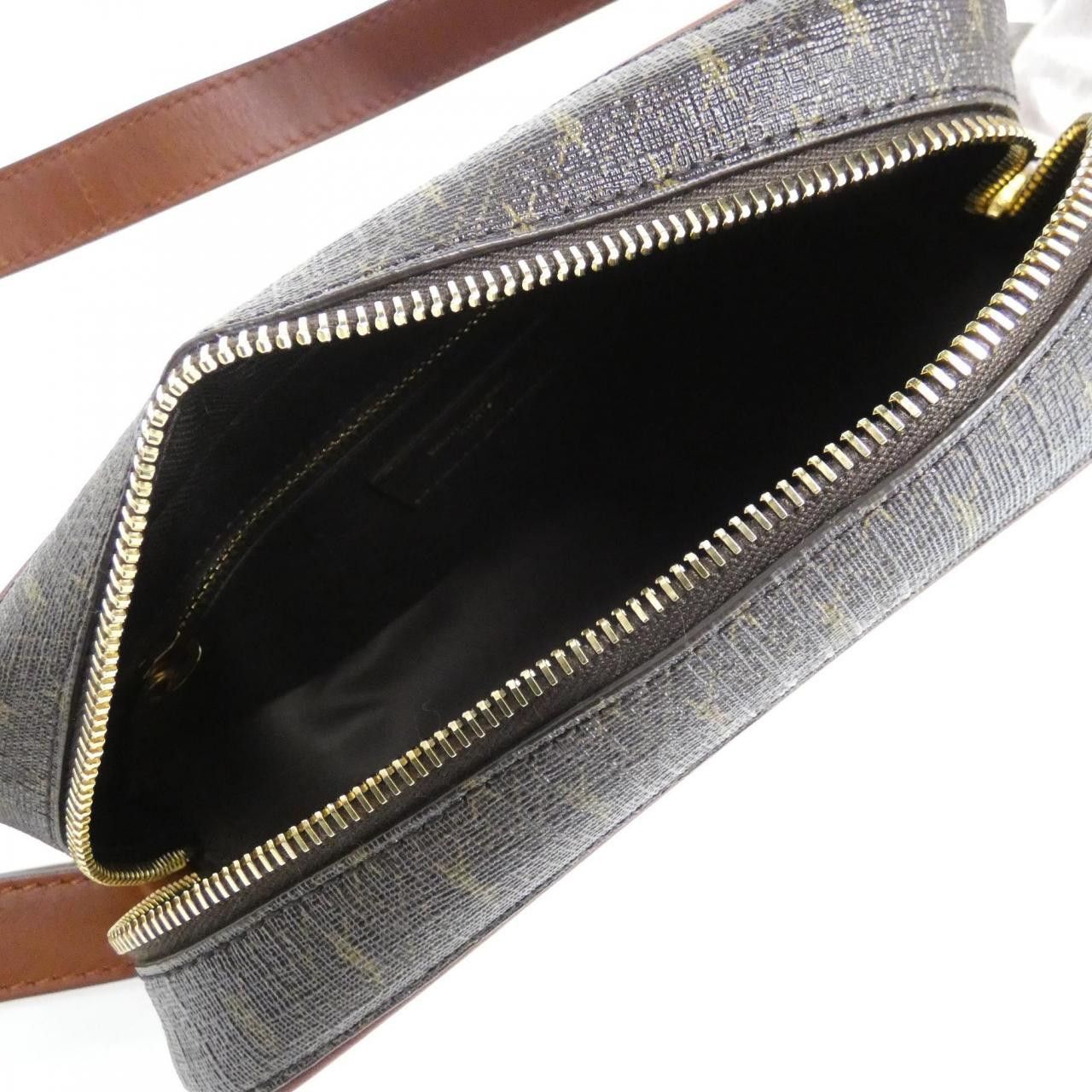 Yves Saint Laurent Yves Saint Laurent Saint Laurent Le Monogram Coated Canvas Camera Bag Leather Shoulder Bag 6699572UY2W DUTY FREE for USA Size ONE SIZE - 7 Thumbnail