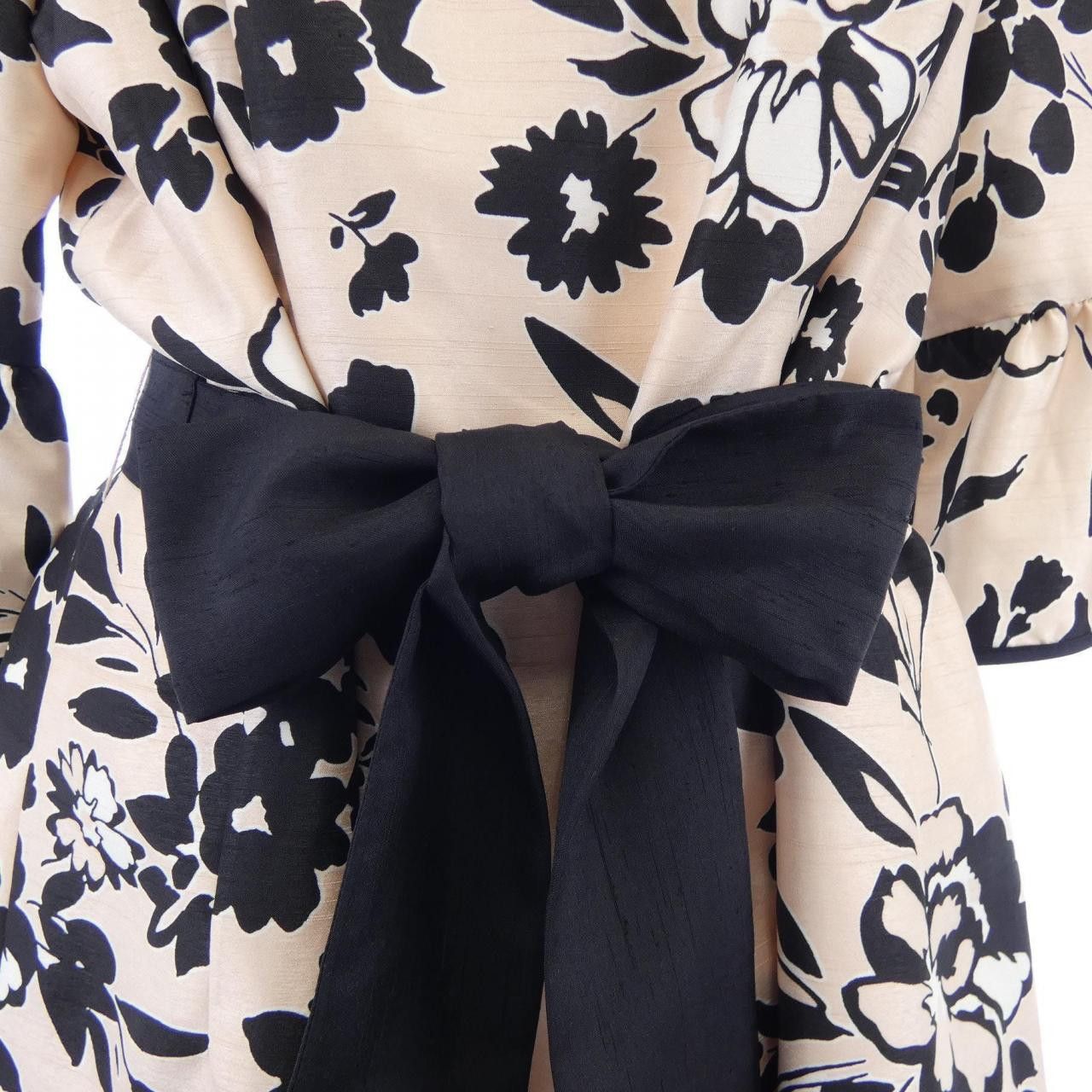 Other Other TO BE CHIC Dress Textile Dresses DUTY FREE for USA Size ONE SIZE - 7 Thumbnail