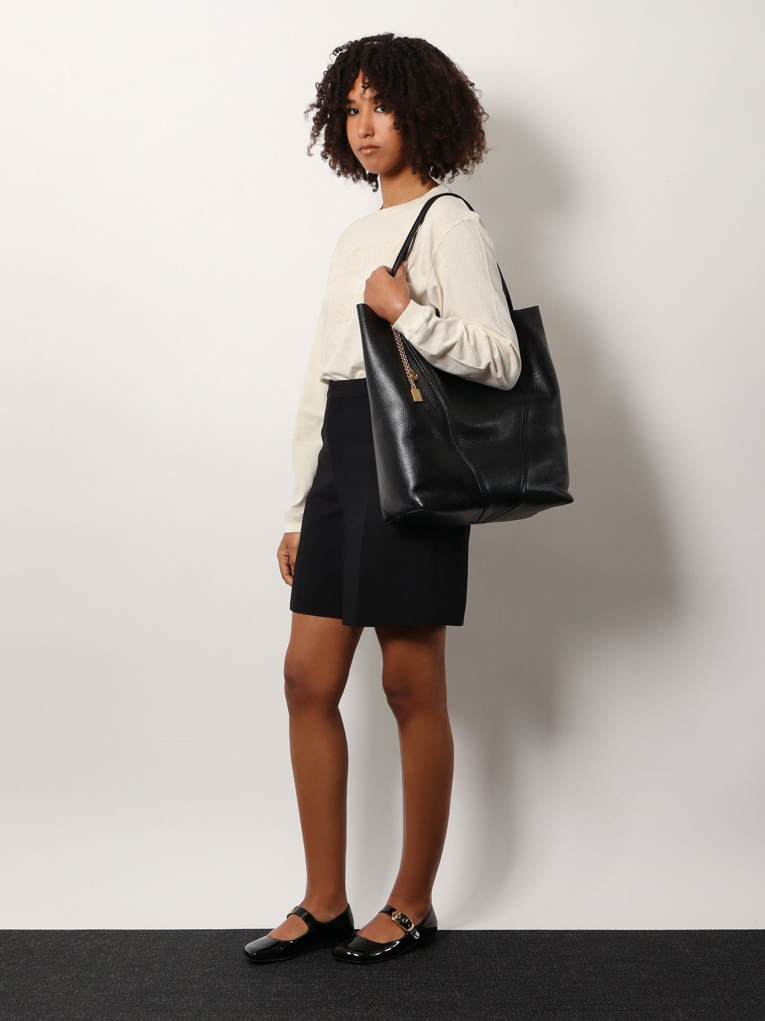 Chloe Chloe Spin Leather Shoulder Bag Size ONE SIZE - 3 Thumbnail