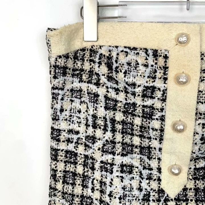 Chanel Chanel Camellia Pearl Button Knitted Bustier Top Size XS / US 0-2 / IT 36-38 - 3 Thumbnail