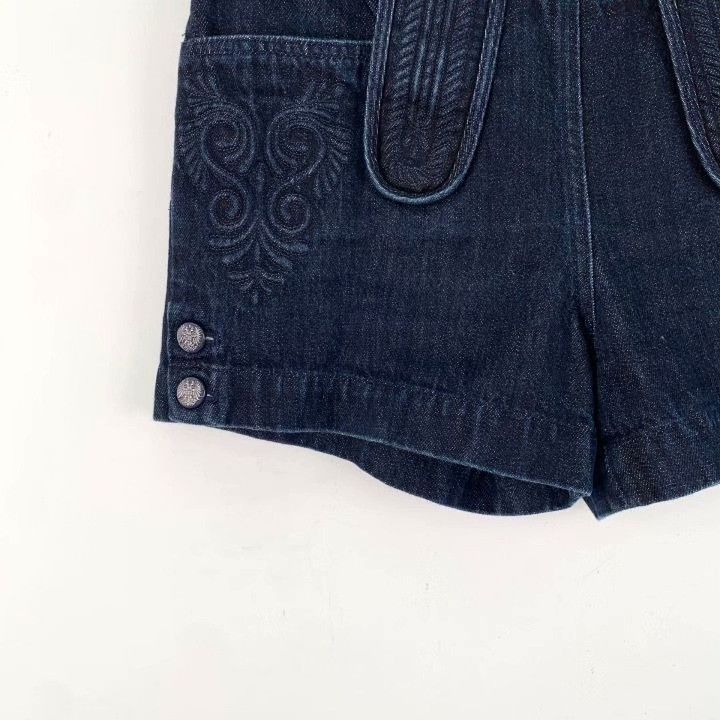 Chanel Chanel Dark Blue Embroidered Denim Shorts Size 36" / US 14 / IT 50 - 4 Thumbnail