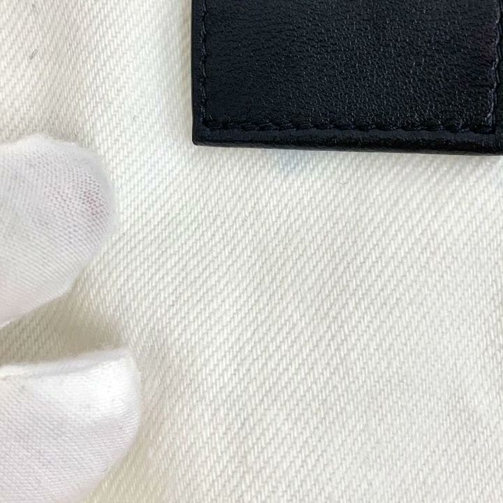 Louis Vuitton Louis Vuitton 2022 White Monogram Denim Shorts Size 34" / US 12 / IT 48 - 8 Thumbnail
