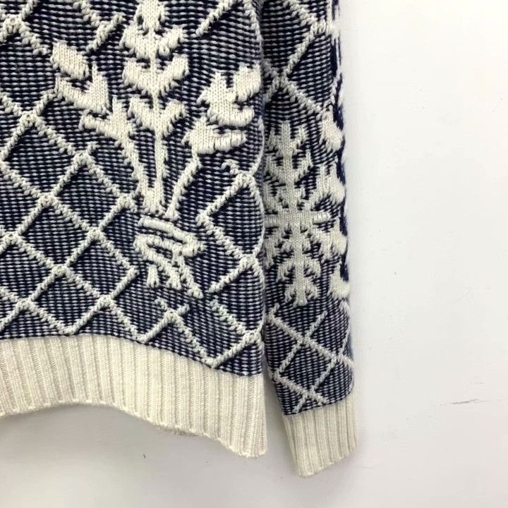Chanel Chanel Snowflake Jacquard Cashmere Sweater Size S / US 4 / IT 40 - 4 Thumbnail