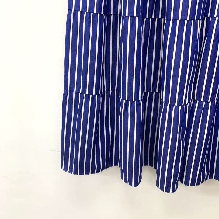 Prada Prada Blue Striped Cotton Pleated Skirt Size 40" / US 18 - 4 Thumbnail