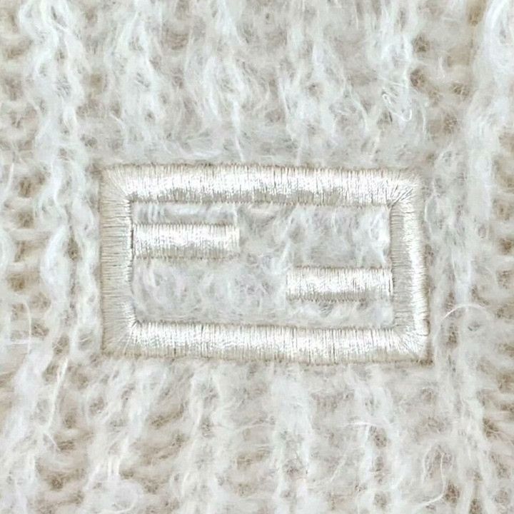 Fendi Fendi 2022 Beige Mohair V-Neck Cardigan Size S / US 4 / IT 40 - 5 Thumbnail