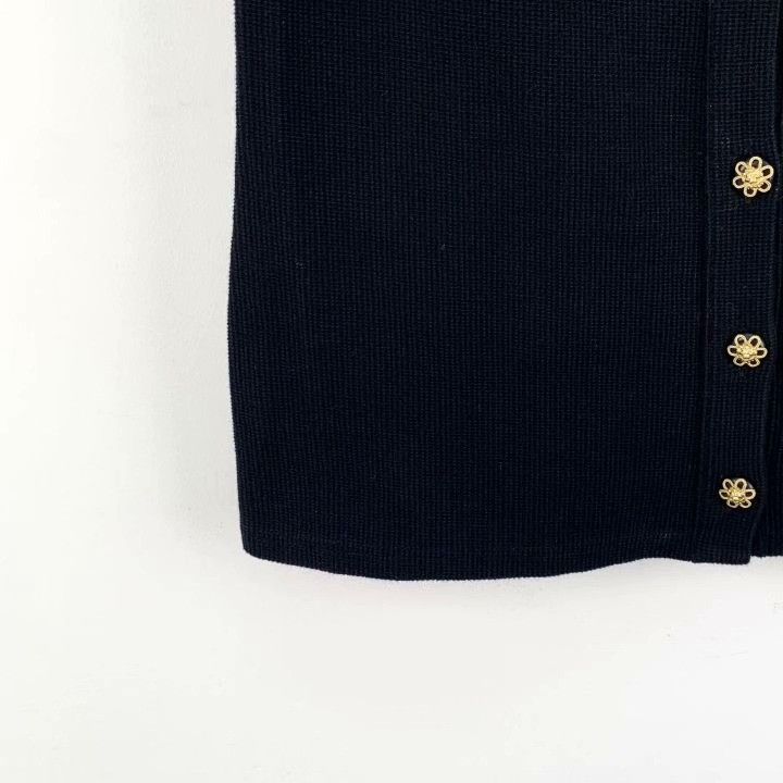 Chanel Chanel Black Gold Button Knit Cardigan Size S / US 4 / IT 40 - 4 Thumbnail