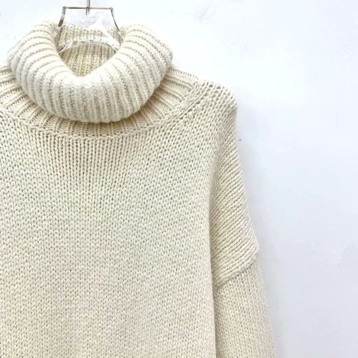 Celine Celine Beige Triomphe Alpaca Turtleneck Sweater Size M / US 6-8 / IT 42-44 - 3 Thumbnail