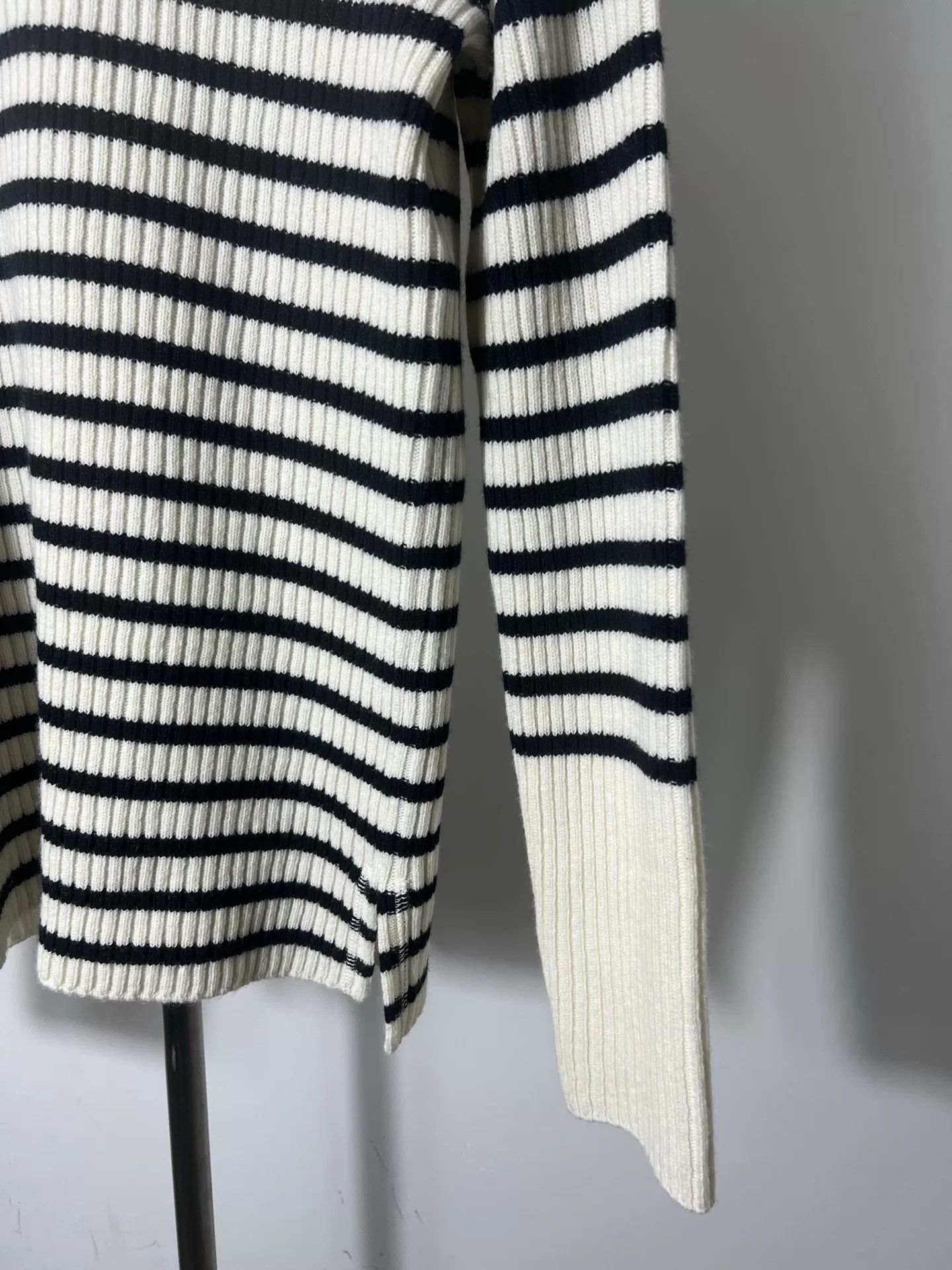Dior Dior Cashmere Wool Striped Sweater Women Size S / US 4 / IT 40 - 4 Thumbnail