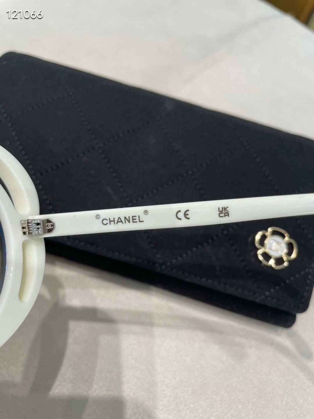 Chanel Chanel 23K White Camellia Wide Sunglasses Size ONE SIZE - 4 Thumbnail