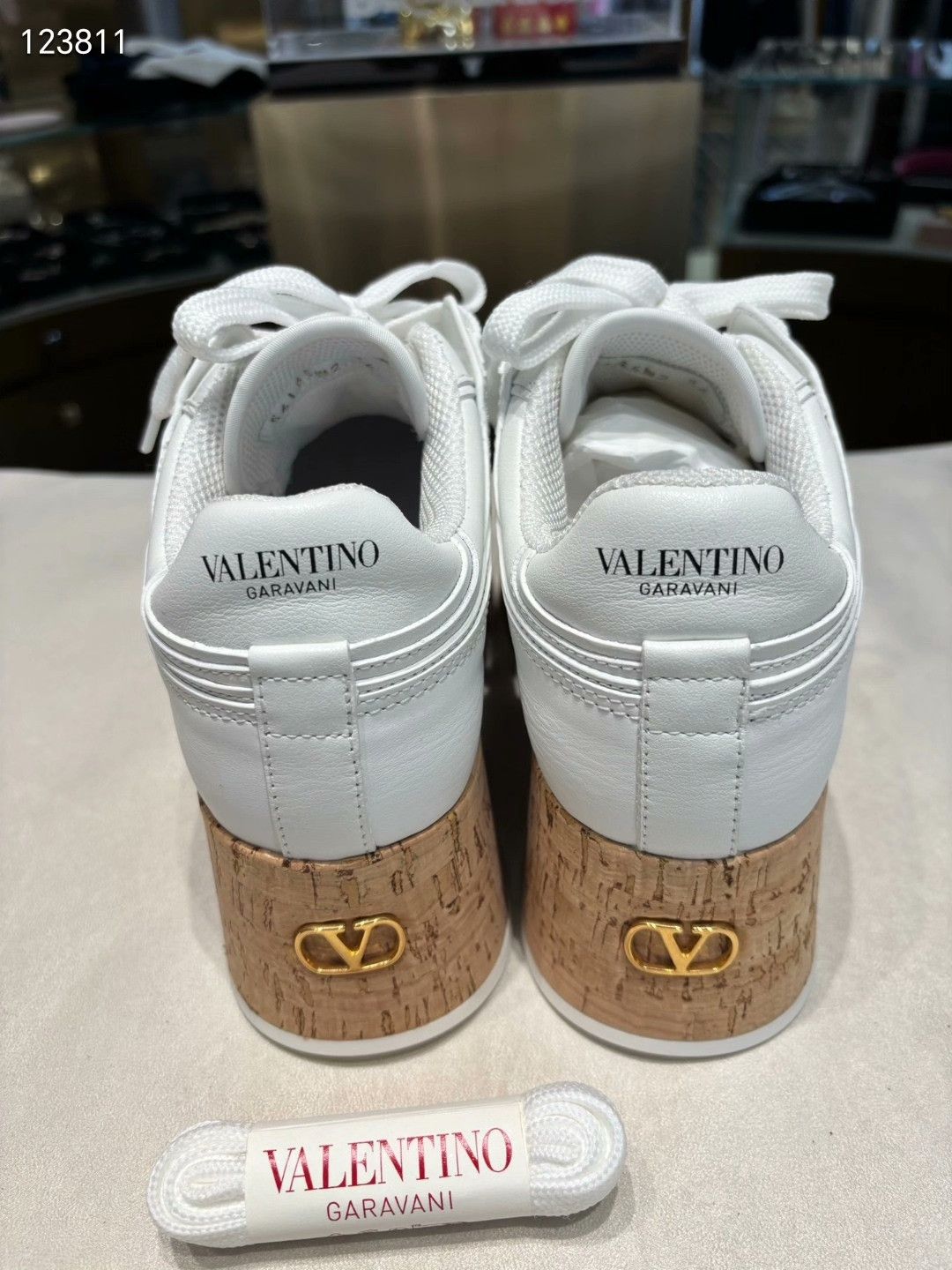Valentino Valentino 040985v520 Platform White Sneakers Size US 5 / IT 35 - 4 Thumbnail