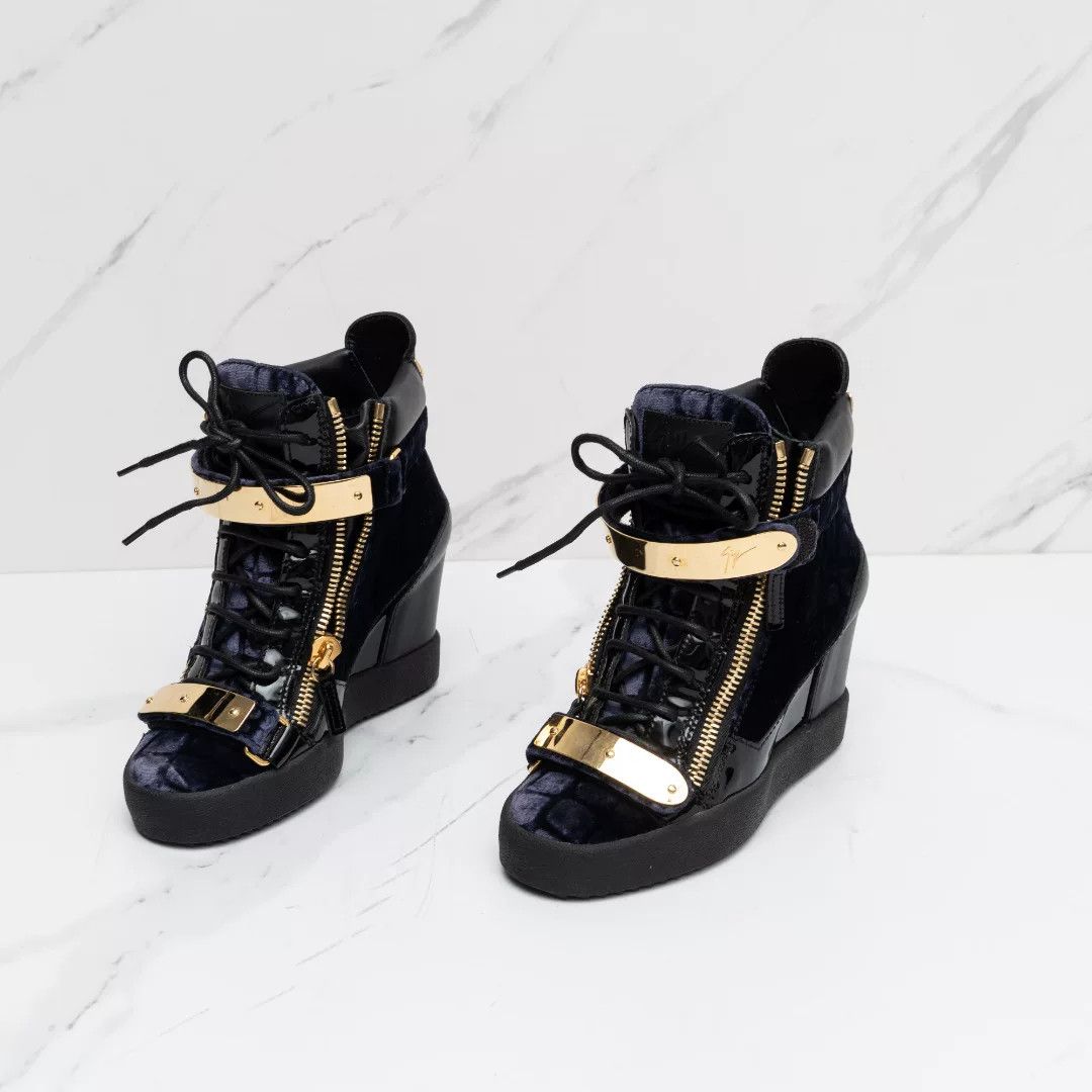Giuseppe Zanotti Giuseppe Zanotti Women's Velvet Ankle Boots Size US 6 / IT 36 - 2 Thumbnail