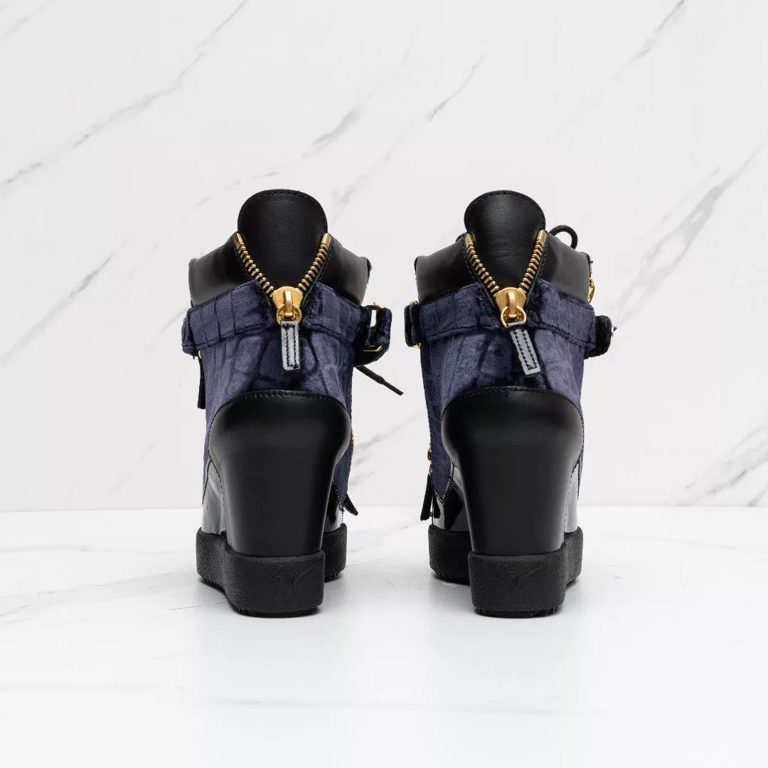 Giuseppe Zanotti Giuseppe Zanotti Women's Velvet Ankle Boots Size US 6 / IT 36 - 7 Thumbnail