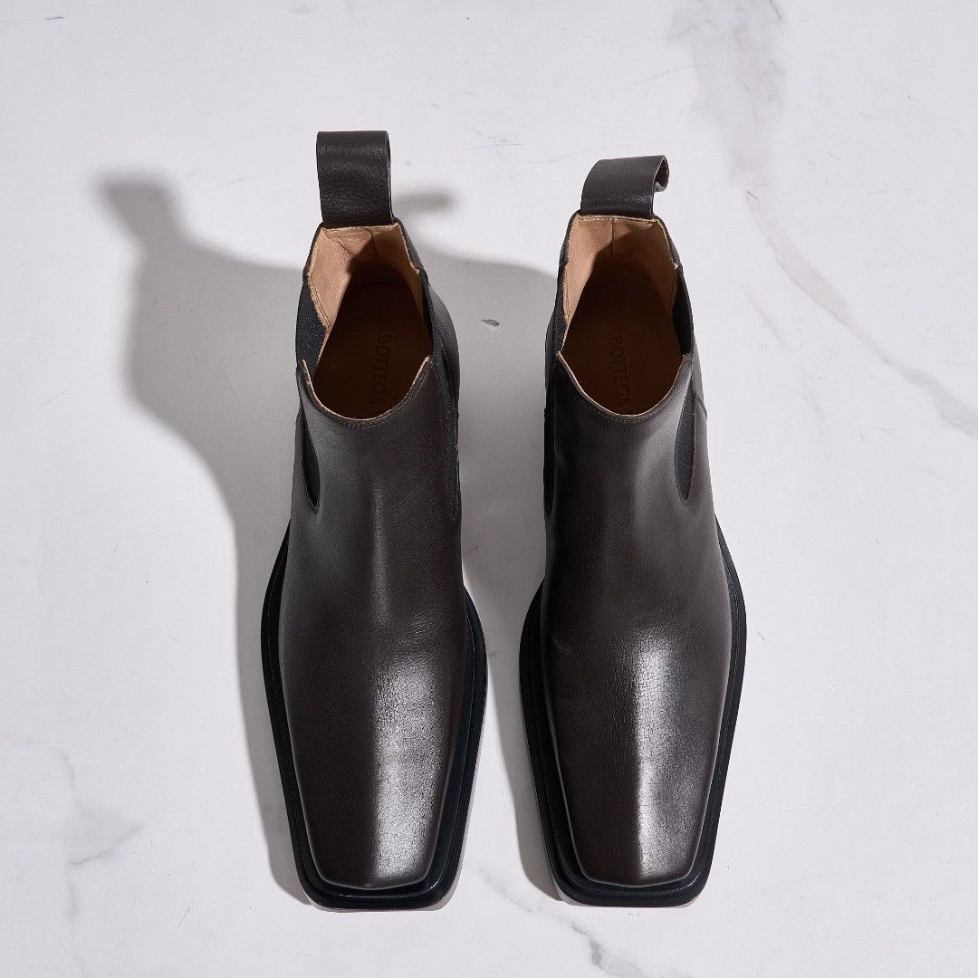 Bottega Veneta Bottega Veneta Unisex Minimalist Chelsea Boots Size US 8 / IT 38 - 3 Thumbnail
