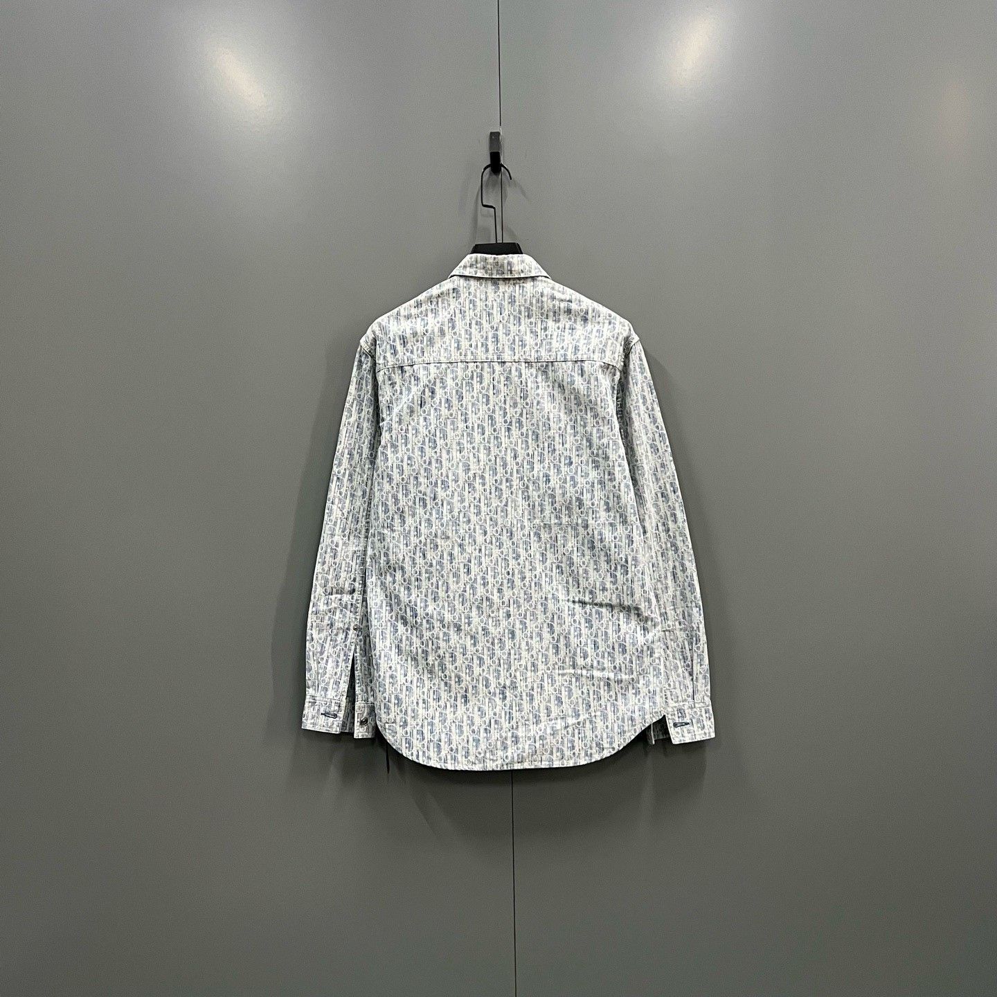 Dior Dior Essentials Distressed Washed Logo Shirt Size S / US 4 / IT 40 - 2 Thumbnail