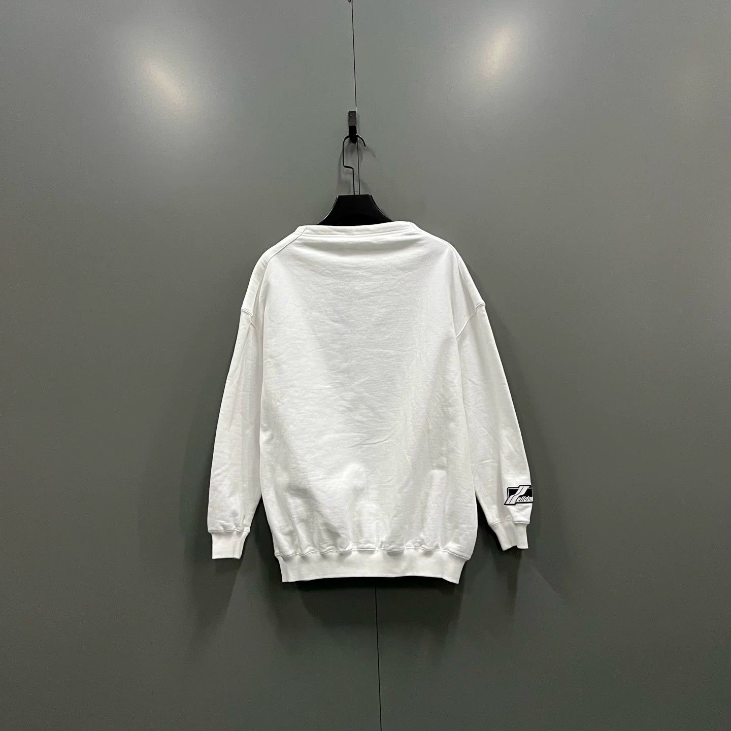 WE11DONE WE11DONE White Double Row Rivet Logo Sweatshirt Size XS / US 0-2 / IT 36-38 - 2 Thumbnail