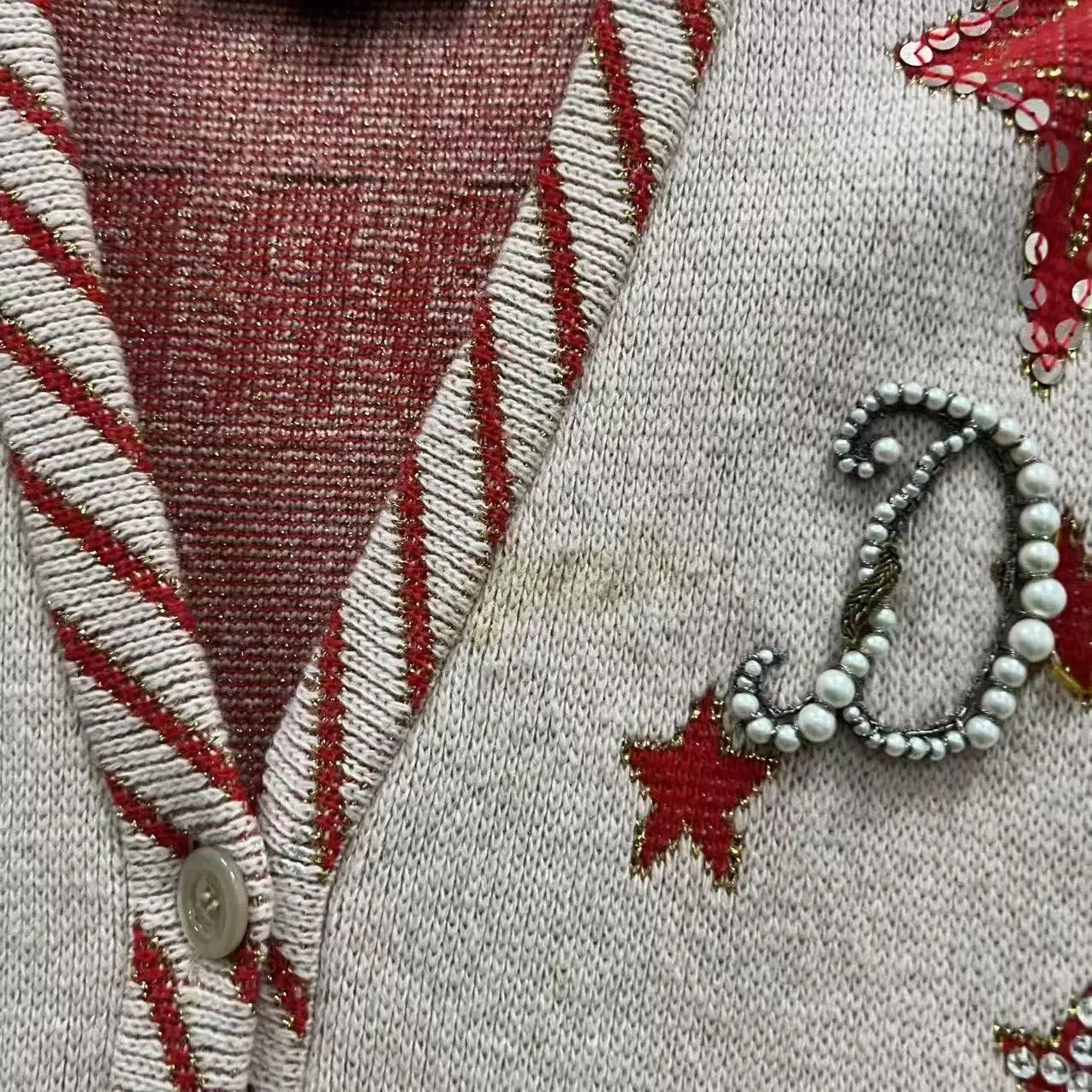 Gucci Gucci Sequin Pearl Embroidered Knit Cardigan Size M / US 6-8 / IT 42-44 - 4 Thumbnail
