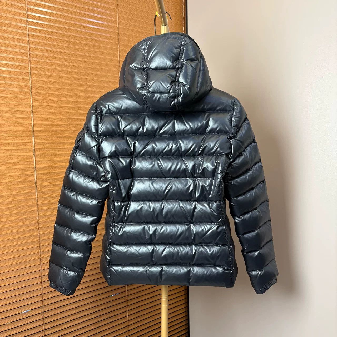 Moncler Moncler Two-Tone Down Jacket Size XS / US 0-2 / IT 36-38 - 2 Thumbnail