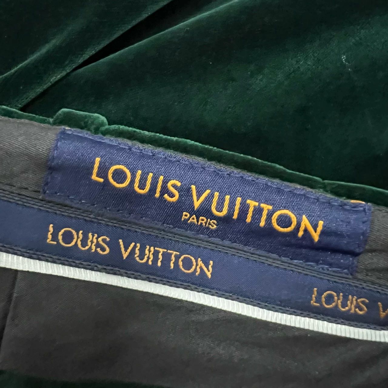 Louis Vuitton Louis Vuitton Green Velvet Loose Trousers Size 38" / US 16 / IT 52 - 3 Thumbnail