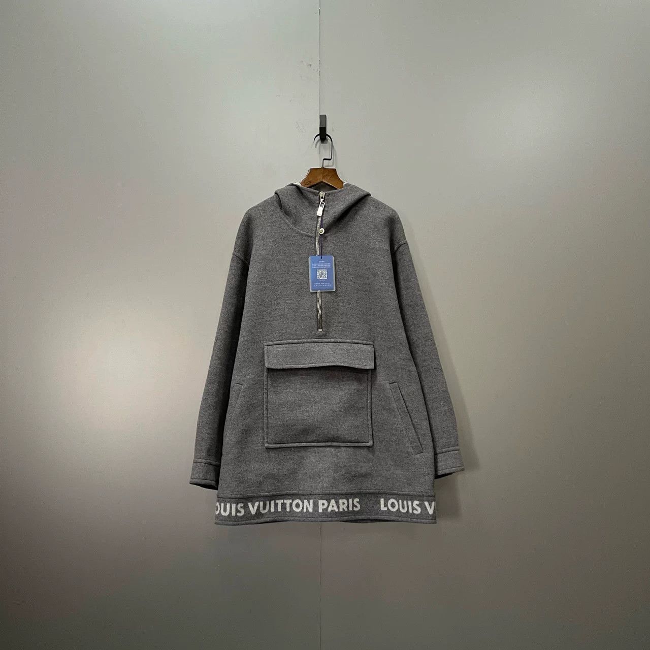 Louis Vuitton Louis Vuitton Hem Logo Half-Zip Hoodie Size XXS / US 00 / IT 34 - 2 Thumbnail