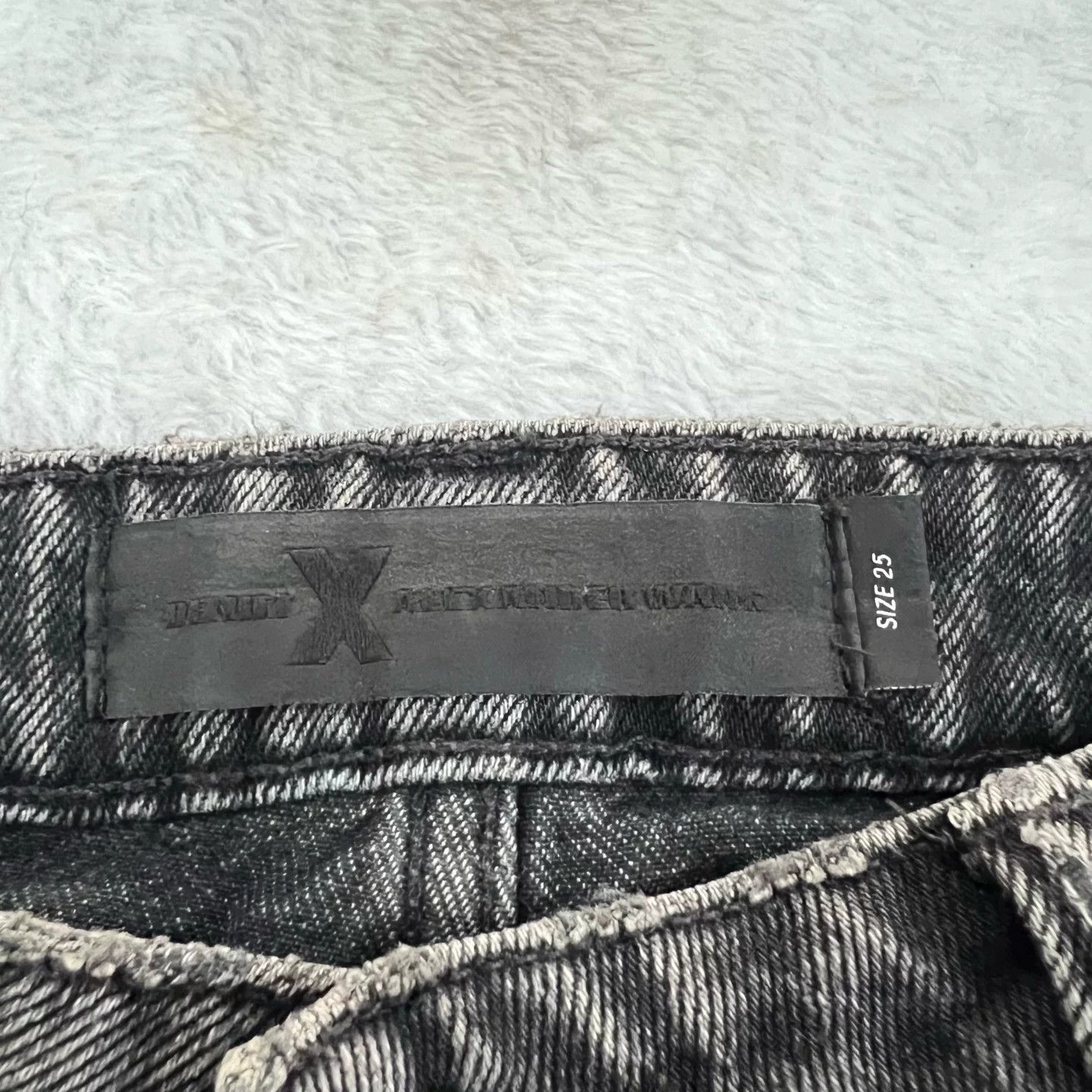 Alexander Wang Alexander Wang Black Gray Denim Casual Pants Size 25" / US 0 / IT 36 - 3 Thumbnail