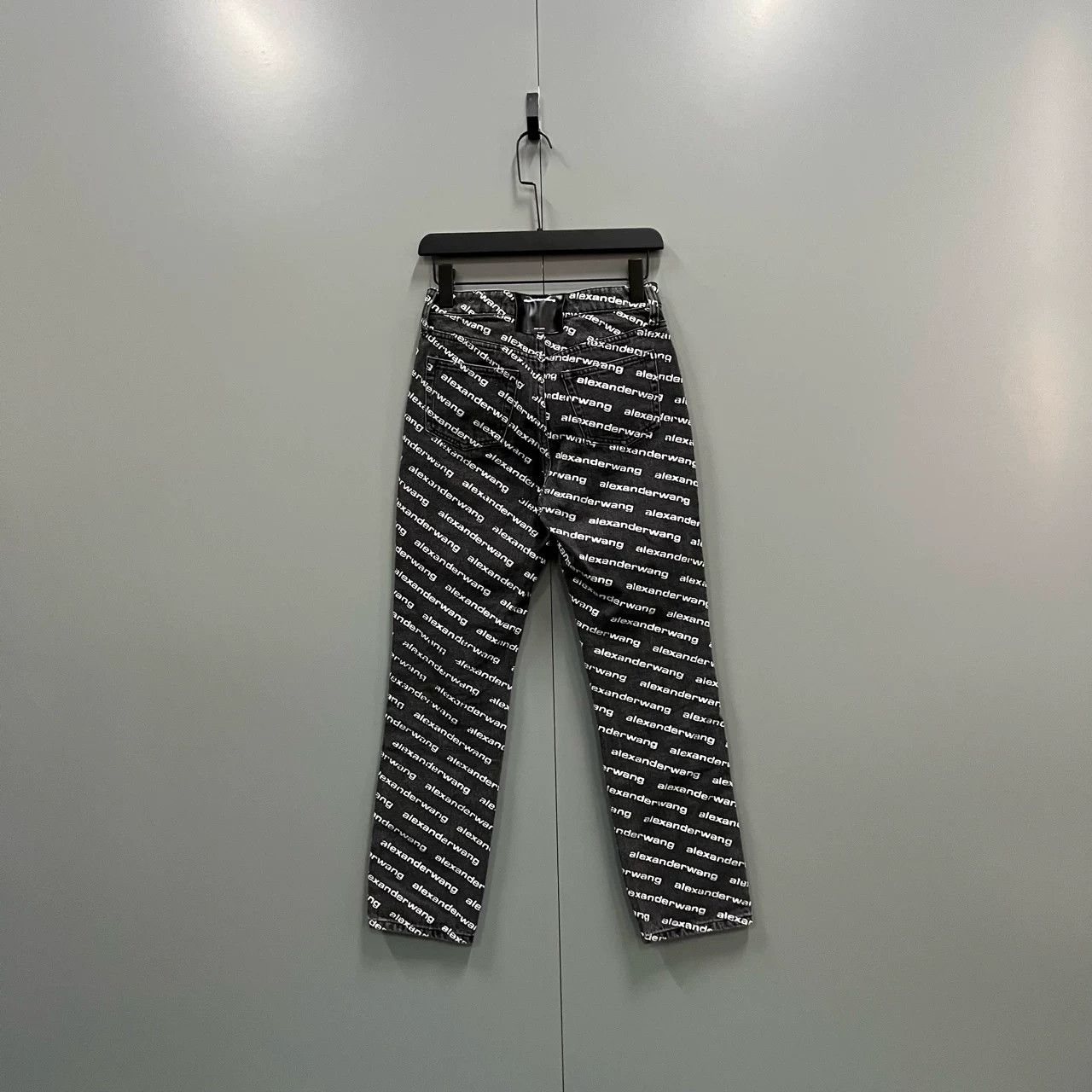 Alexander Wang Alexander Wang Logo Print Jeans Size 26" / US 2 / IT 38 - 2 Thumbnail