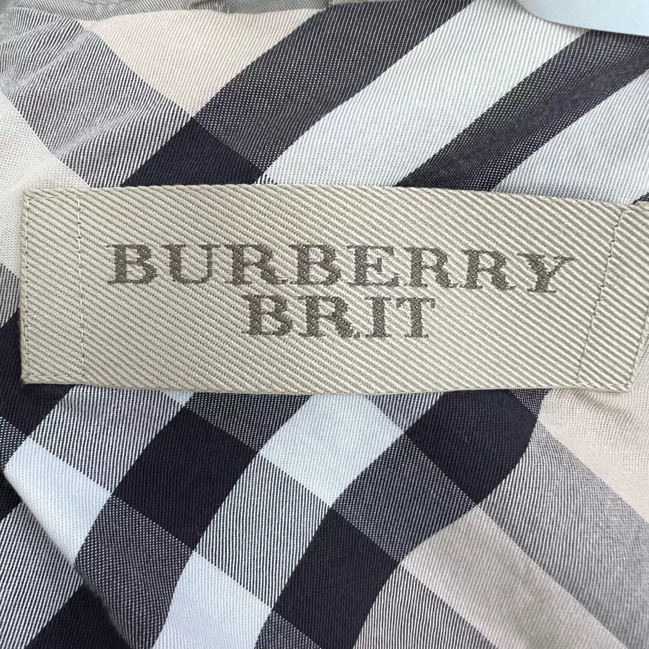 Burberry Burberry Khaki Trench Coat Size XXS / US 00 / IT 34 - 3 Thumbnail