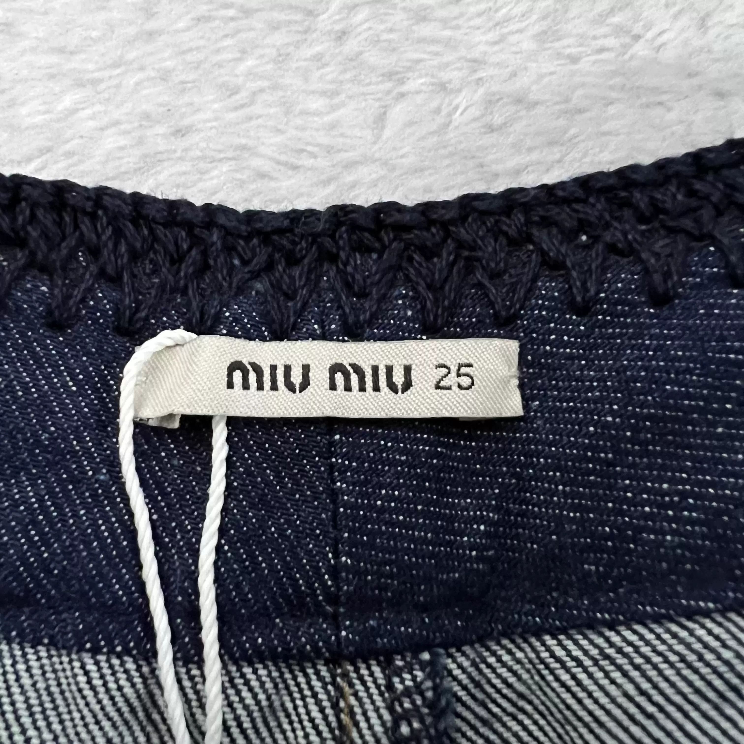 Miu Miu Miu Miu Blue Embroidered Denim Shorts Size 25" / US 0 / IT 36 - 3 Thumbnail
