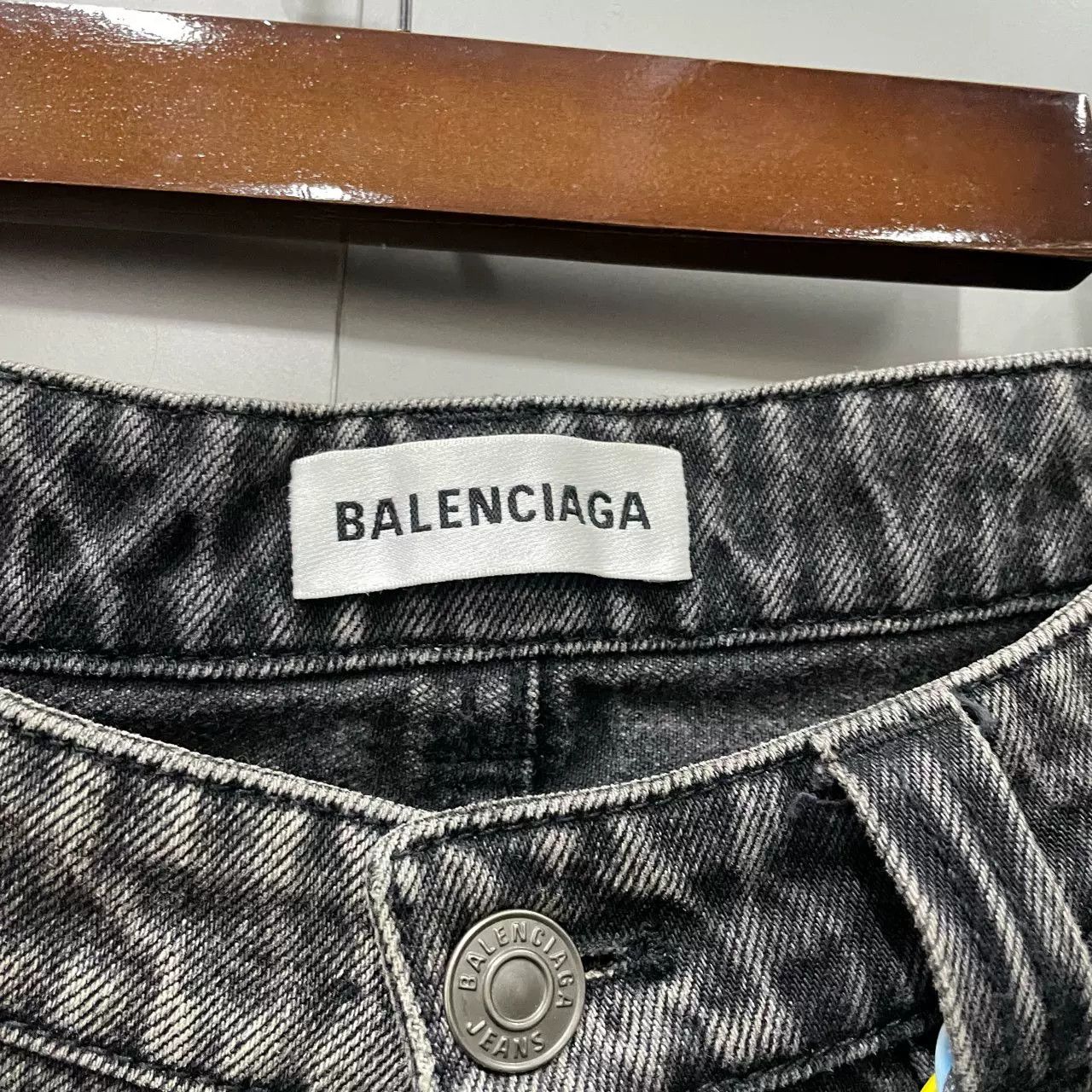 Balenciaga Balenciaga Wide-Leg Washed Jeans Size 29" - 5 Thumbnail