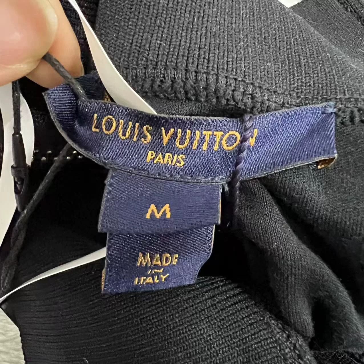 Louis Vuitton Louis Vuitton Black Flocked Logo Vest Size S / US 4 / IT 40 - 7 Thumbnail