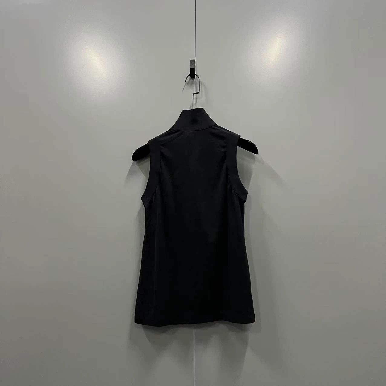 Louis Vuitton Louis Vuitton Black Flocked Logo Vest Size S / US 4 / IT 40 - 3 Thumbnail