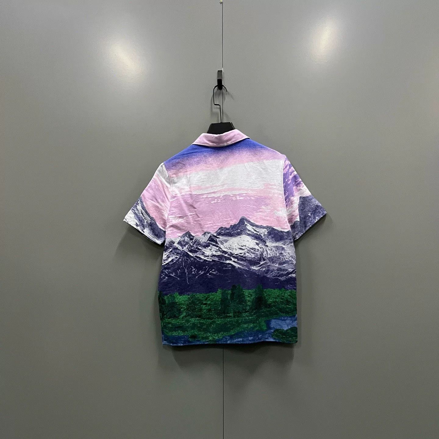 Louis Vuitton Louis Vuitton Landscape Print Shirt Size XS / US 0-2 / IT 36-38 - 2 Thumbnail