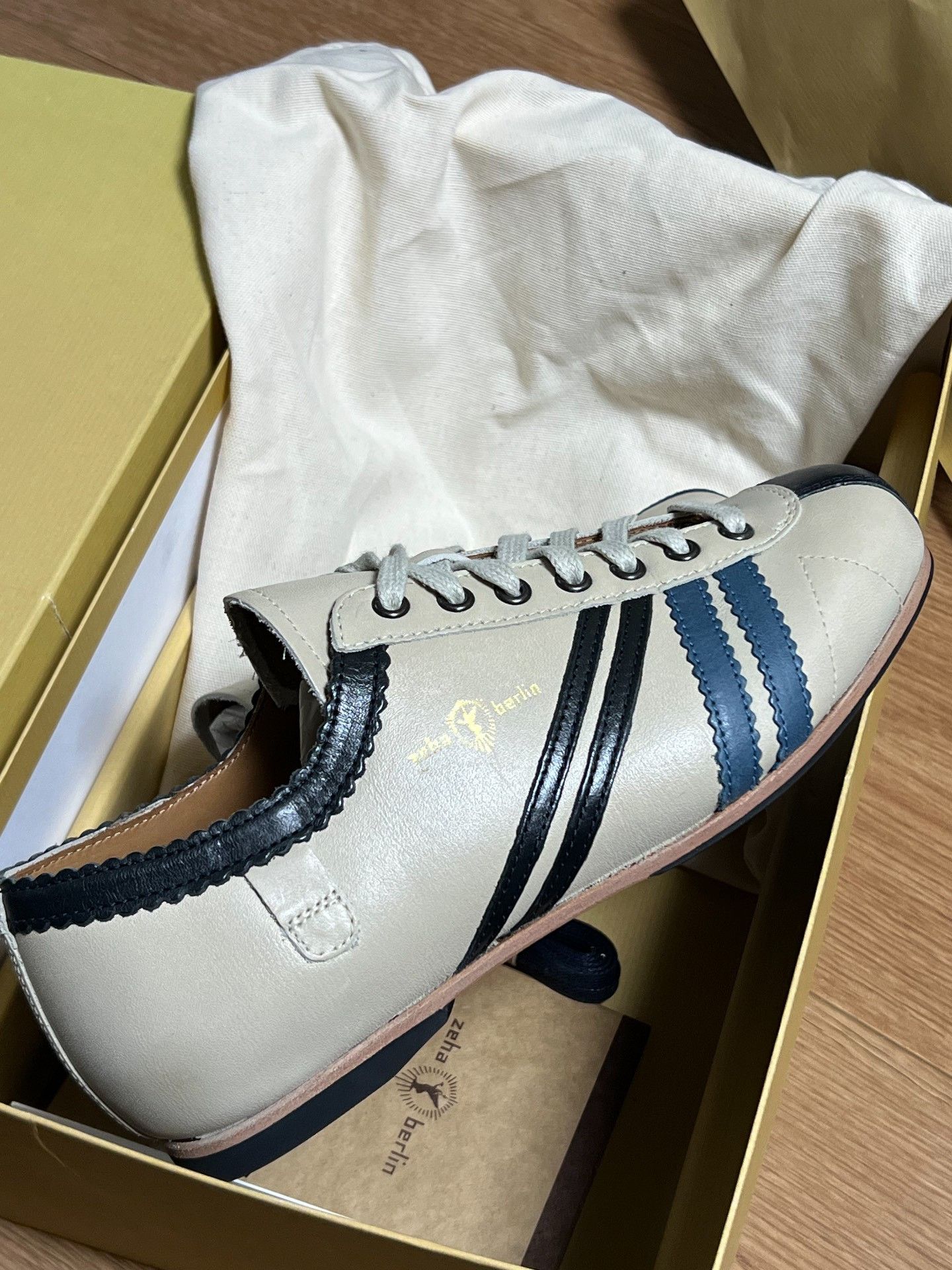 Other Zeha Berlin Club Shoes Size US 6 / IT 36 - 4 Thumbnail