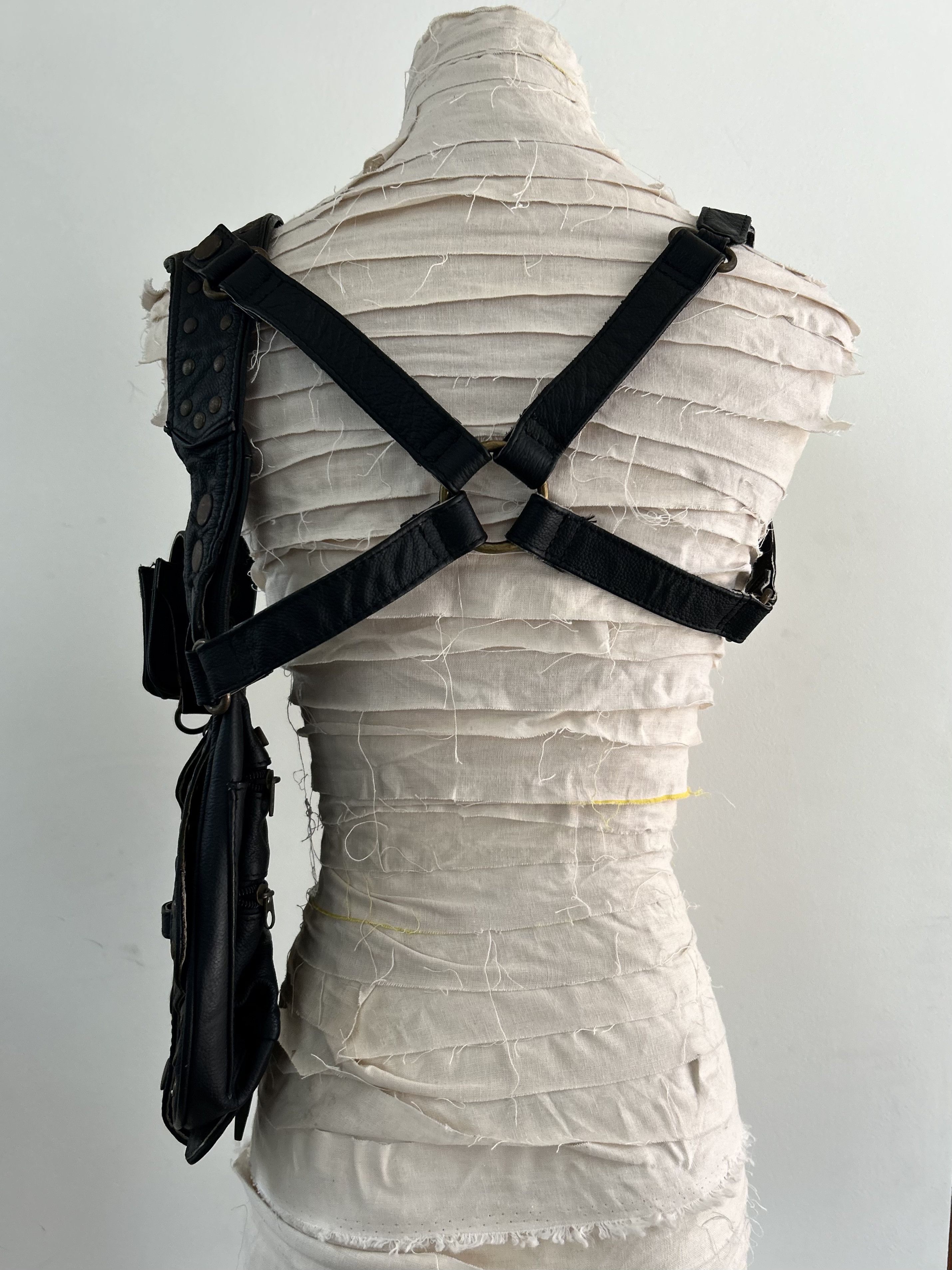 Other 00s Rivet Leather Harness Bag Size ONE SIZE - 4 Thumbnail
